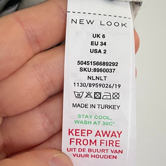 New Look Black and White Striped Crop Top Size 2 NWOT - Picture 7 of 12